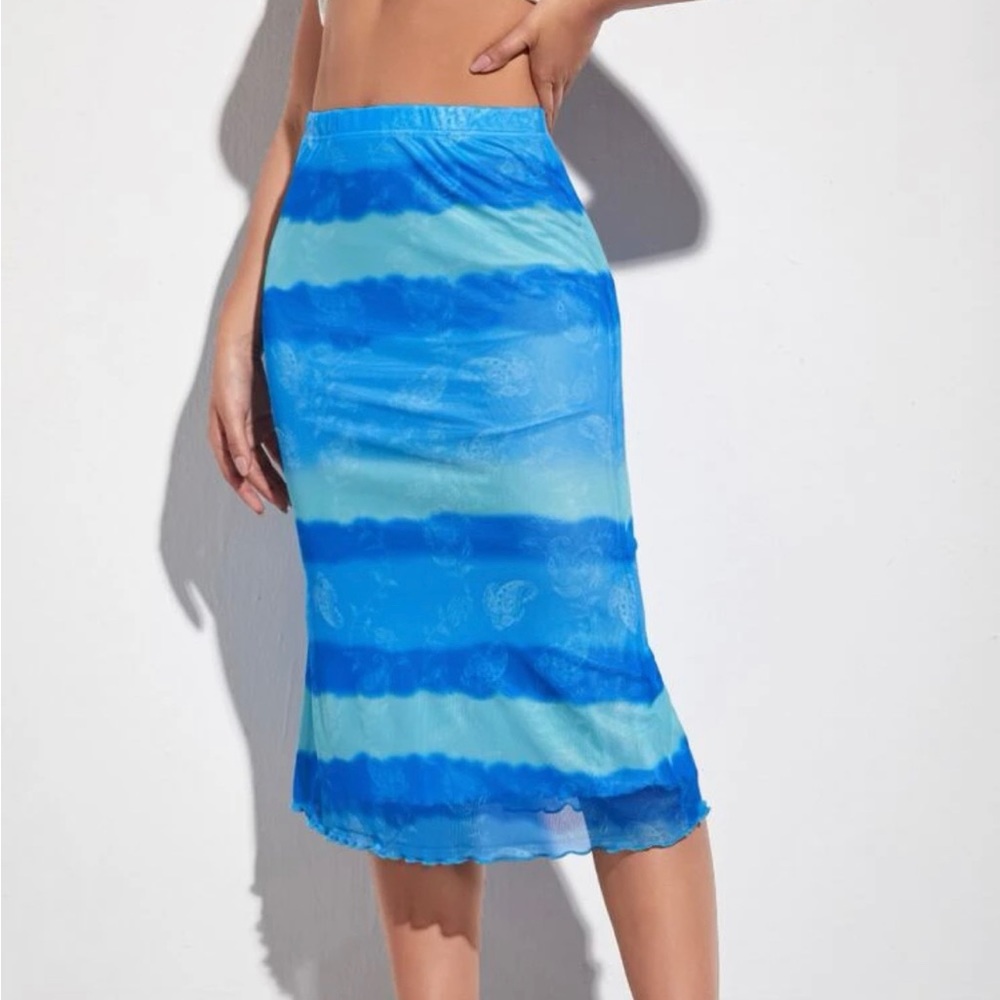 Floral print dye skirt
